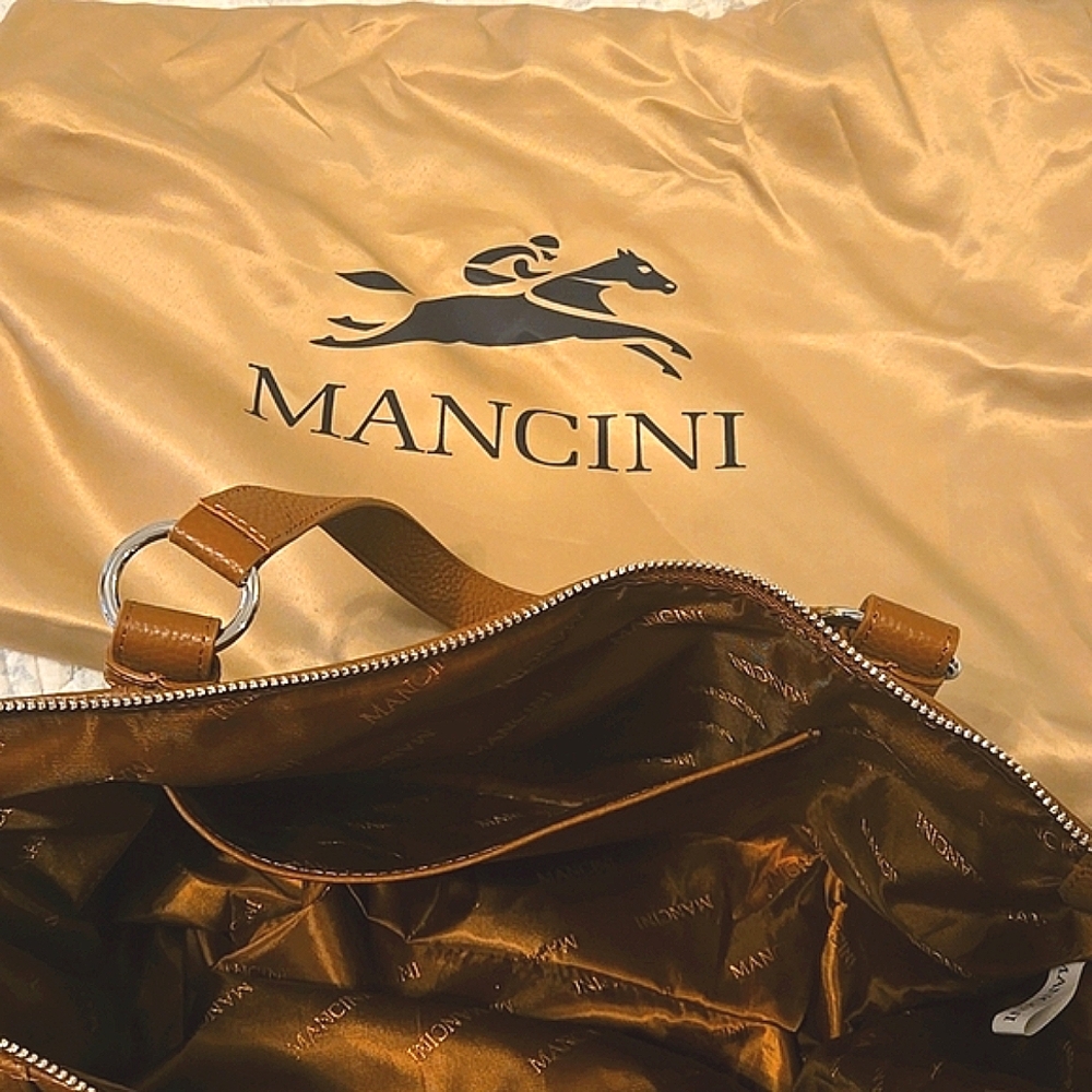 Mancici Amelia Leather Purse With Dust Cover, New - Picture 6 of 10